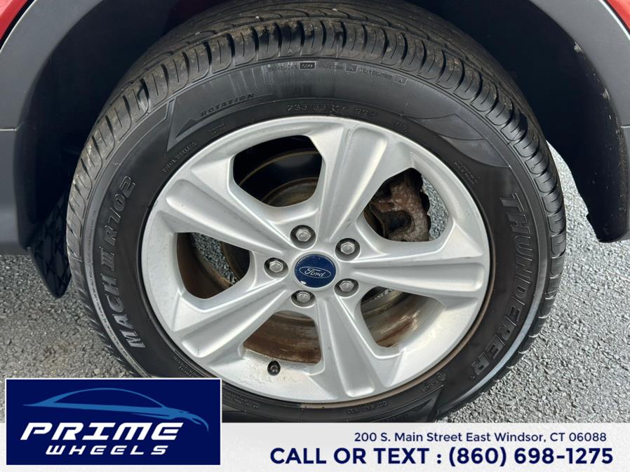 2016 Ford Escape 4WD 4dr SE, available for sale in East Windsor, Connecticut | Prime Wheels. East Windsor, Connecticut 2016 Ford Escape 4WD 4dr SE, available for sale in East Windsor, Connecticut | Prime Wheels. East Windsor, Connecticut