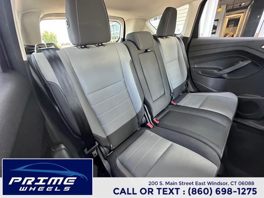 2016 Ford Escape 4WD 4dr SE, available for sale in East Windsor, Connecticut | Prime Wheels. East Windsor, Connecticut 2016 Ford Escape 4WD 4dr SE, available for sale in East Windsor, Connecticut | Prime Wheels. East Windsor, Connecticut