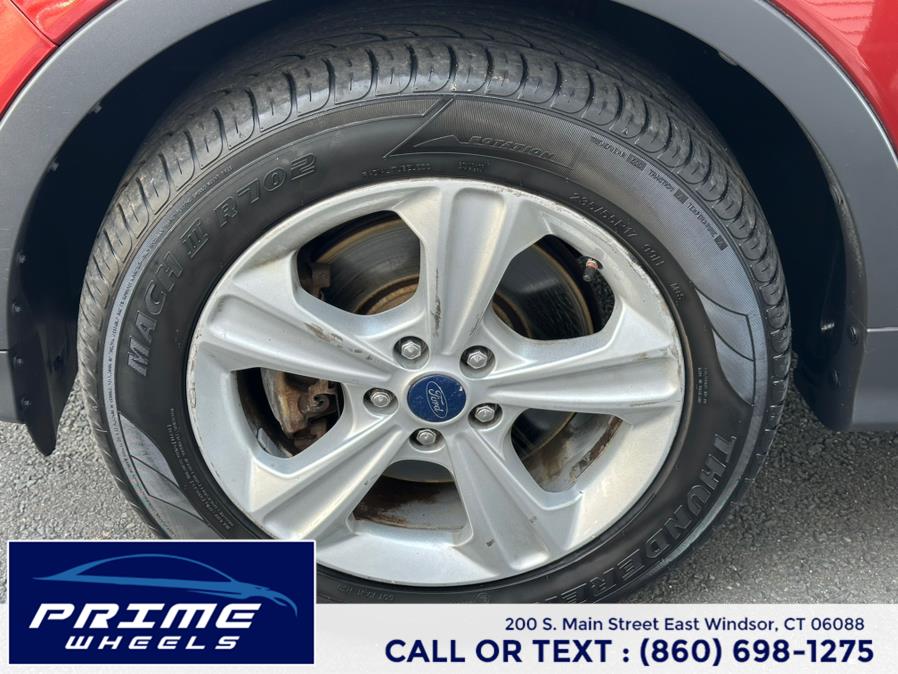 2016 Ford Escape 4WD 4dr SE, available for sale in East Windsor, Connecticut | Prime Wheels. East Windsor, Connecticut 2016 Ford Escape 4WD 4dr SE, available for sale in East Windsor, Connecticut | Prime Wheels. East Windsor, Connecticut