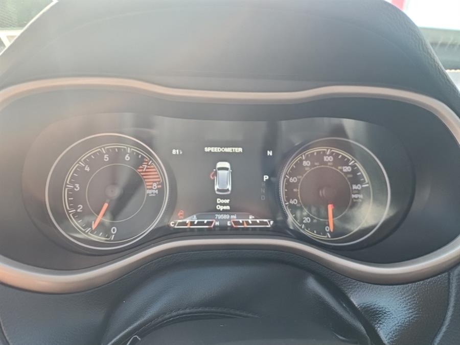 2016 Jeep Cherokee 4WD 4dr Limited, available for sale in Islip, New York | L.I. Auto Gallery. Islip, New York 2016 Jeep Cherokee 4WD 4dr Limited, available for sale in Islip, New York | L.I. Auto Gallery. Islip, New York