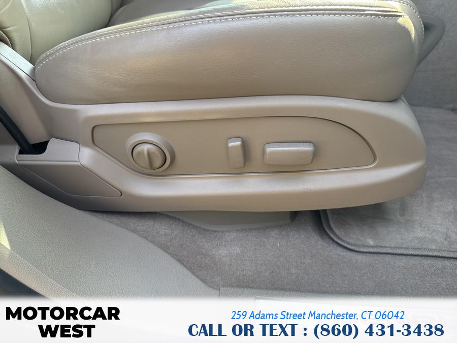 2014 GMC Acadia AWD 4dr Denali, available for sale in Manchester, Connecticut | Motorcar West. Manchester, Connecticut 2014 GMC Acadia AWD 4dr Denali, available for sale in Manchester, Connecticut | Motorcar West. Manchester, Connecticut