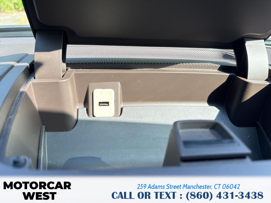 2014 GMC Acadia AWD 4dr Denali, available for sale in Manchester, Connecticut | Motorcar West. Manchester, Connecticut 2014 GMC Acadia AWD 4dr Denali, available for sale in Manchester, Connecticut | Motorcar West. Manchester, Connecticut