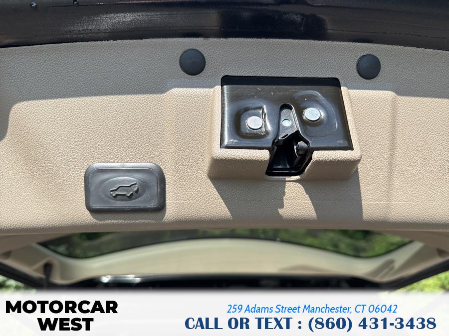 2014 GMC Acadia AWD 4dr Denali, available for sale in Manchester, Connecticut | Motorcar West. Manchester, Connecticut 2014 GMC Acadia AWD 4dr Denali, available for sale in Manchester, Connecticut | Motorcar West. Manchester, Connecticut