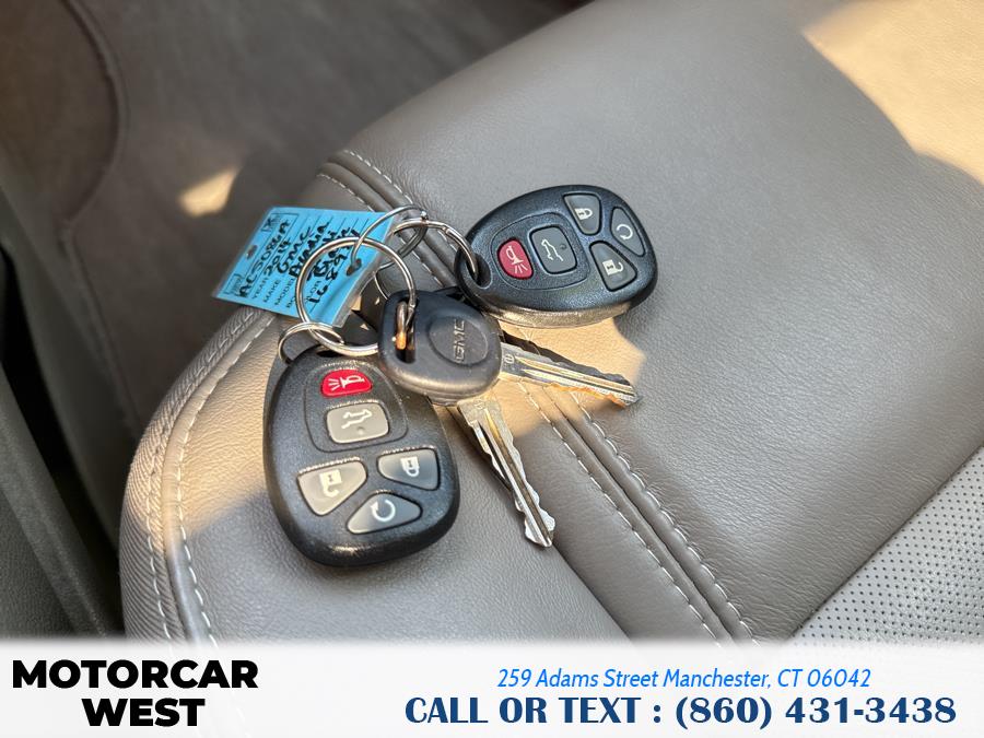 2014 GMC Acadia AWD 4dr Denali, available for sale in Manchester, Connecticut | Motorcar West. Manchester, Connecticut 2014 GMC Acadia AWD 4dr Denali, available for sale in Manchester, Connecticut | Motorcar West. Manchester, Connecticut