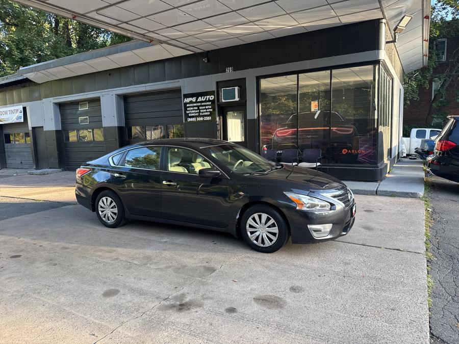 2013 Nissan Altima 4dr Sdn I4 2.5 S, available for sale in Hartford, Connecticut | HPG Auto Sales LLC. Hartford, Connecticut 2013 Nissan Altima 4dr Sdn I4 2.5 S, available for sale in Hartford, Connecticut | HPG Auto Sales LLC. Hartford, Connecticut
