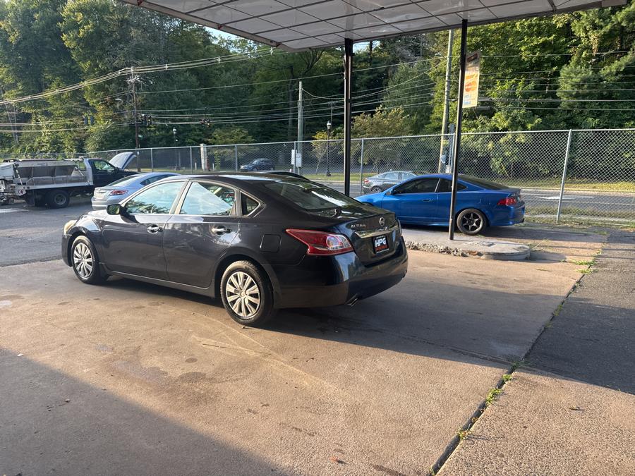 2013 Nissan Altima 4dr Sdn I4 2.5 S, available for sale in Hartford, Connecticut | HPG Auto Sales LLC. Hartford, Connecticut 2013 Nissan Altima 4dr Sdn I4 2.5 S, available for sale in Hartford, Connecticut | HPG Auto Sales LLC. Hartford, Connecticut