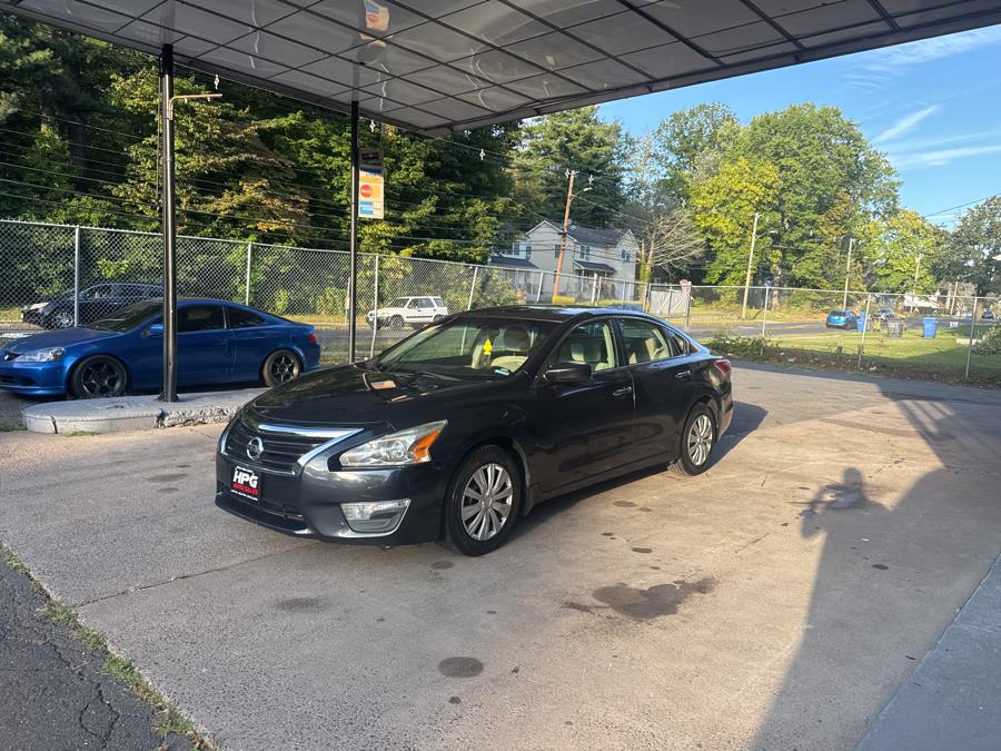 2013 Nissan Altima 4dr Sdn I4 2.5 S, available for sale in Hartford, Connecticut | HPG Auto Sales LLC. Hartford, Connecticut 2013 Nissan Altima 4dr Sdn I4 2.5 S, available for sale in Hartford, Connecticut | HPG Auto Sales LLC. Hartford, Connecticut
