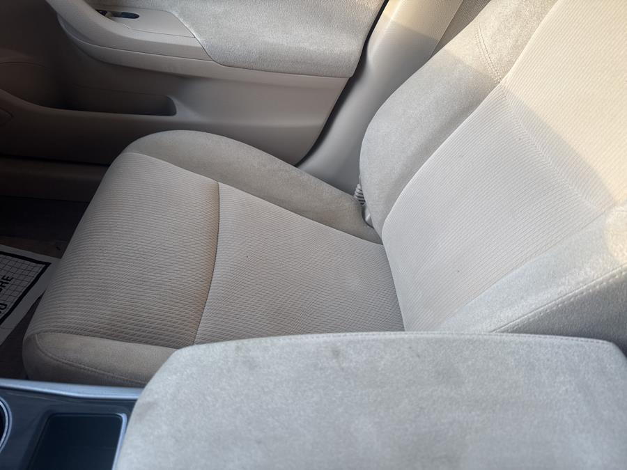 2013 Nissan Altima 4dr Sdn I4 2.5 S, available for sale in Hartford, Connecticut | HPG Auto Sales LLC. Hartford, Connecticut 2013 Nissan Altima 4dr Sdn I4 2.5 S, available for sale in Hartford, Connecticut | HPG Auto Sales LLC. Hartford, Connecticut