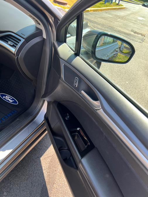 2013 Ford Fusion 4dr Sdn SE FWD, available for sale in East Windsor, Connecticut | STS Automotive. East Windsor, Connecticut 2013 Ford Fusion 4dr Sdn SE FWD, available for sale in East Windsor, Connecticut | STS Automotive. East Windsor, Connecticut