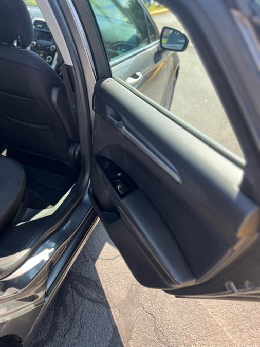 2013 Ford Fusion 4dr Sdn SE FWD, available for sale in East Windsor, Connecticut | STS Automotive. East Windsor, Connecticut 2013 Ford Fusion 4dr Sdn SE FWD, available for sale in East Windsor, Connecticut | STS Automotive. East Windsor, Connecticut