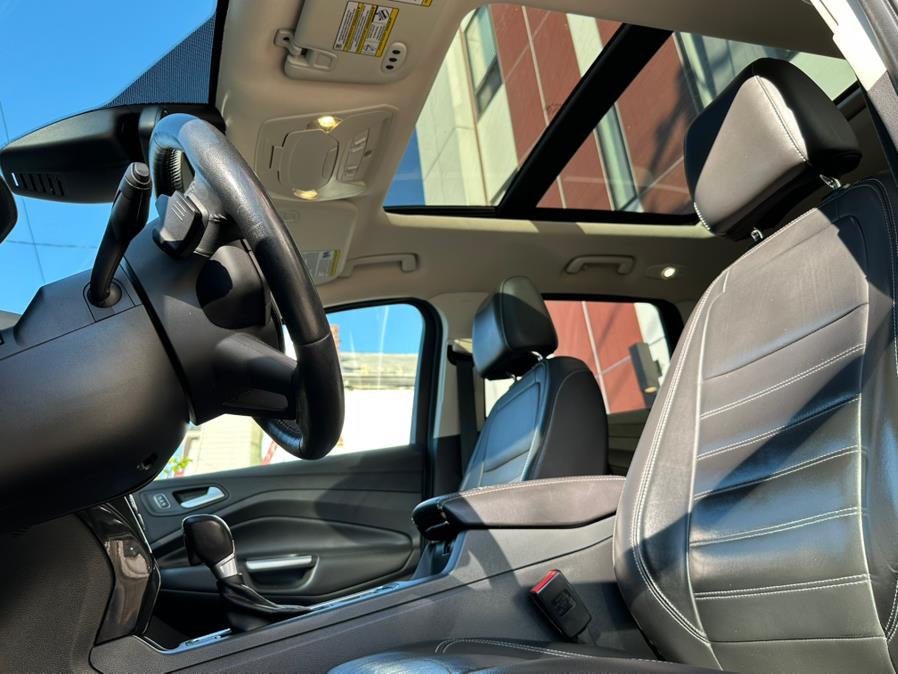 2017 Ford Escape Titanium 4WD, available for sale in Irvington, New Jersey | Elis Motors Corp. Irvington, New Jersey 2017 Ford Escape Titanium 4WD, available for sale in Irvington, New Jersey | Elis Motors Corp. Irvington, New Jersey