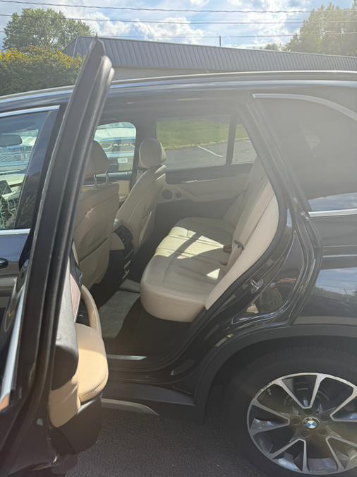 2017 BMW X5 xDrive35i Sports Activity Vehicle, available for sale in Windsor Locks, Connecticut | JANNA MOTORS LLC. Windsor Locks, Connecticut 2017 BMW X5 xDrive35i Sports Activity Vehicle, available for sale in Windsor Locks, Connecticut | JANNA MOTORS LLC. Windsor Locks, Connecticut