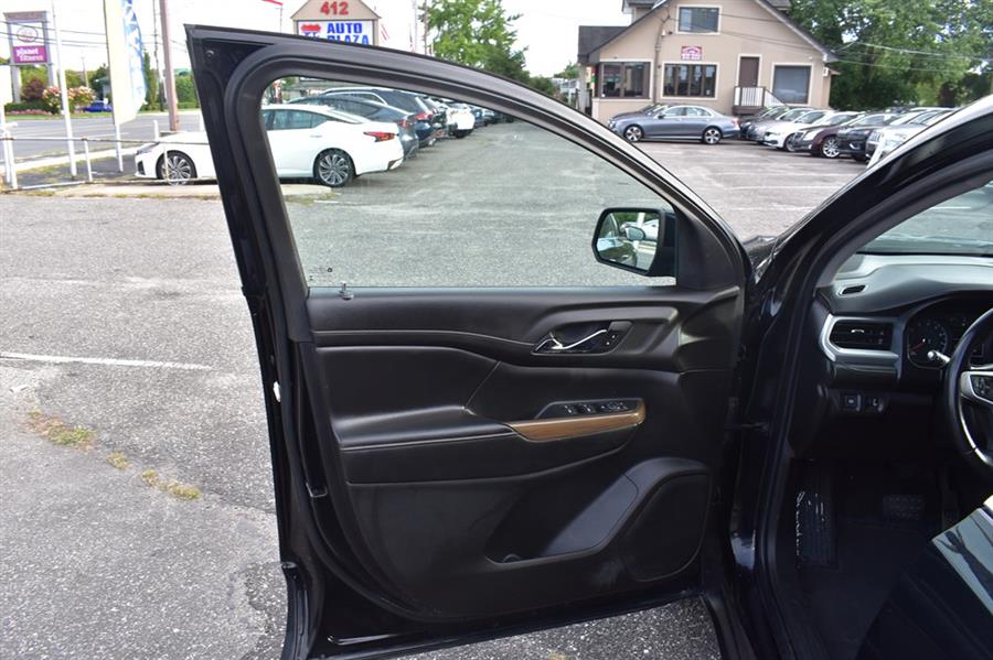 2019 GMC Acadia SLE, available for sale in Patchogue, New York | 112 Auto Plaza. Patchogue, New York 2019 GMC Acadia SLE, available for sale in Patchogue, New York | 112 Auto Plaza. Patchogue, New York