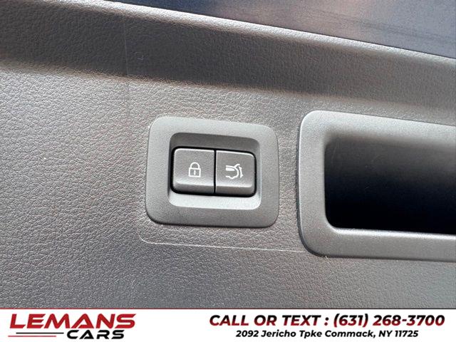 2024 Mazda Cx-50 2.5 S Preferred Package, available for sale in Commack, New York | Lemans Cars. Commack, New York 2024 Mazda Cx-50 2.5 S Preferred Package, available for sale in Commack, New York | Lemans Cars. Commack, New York