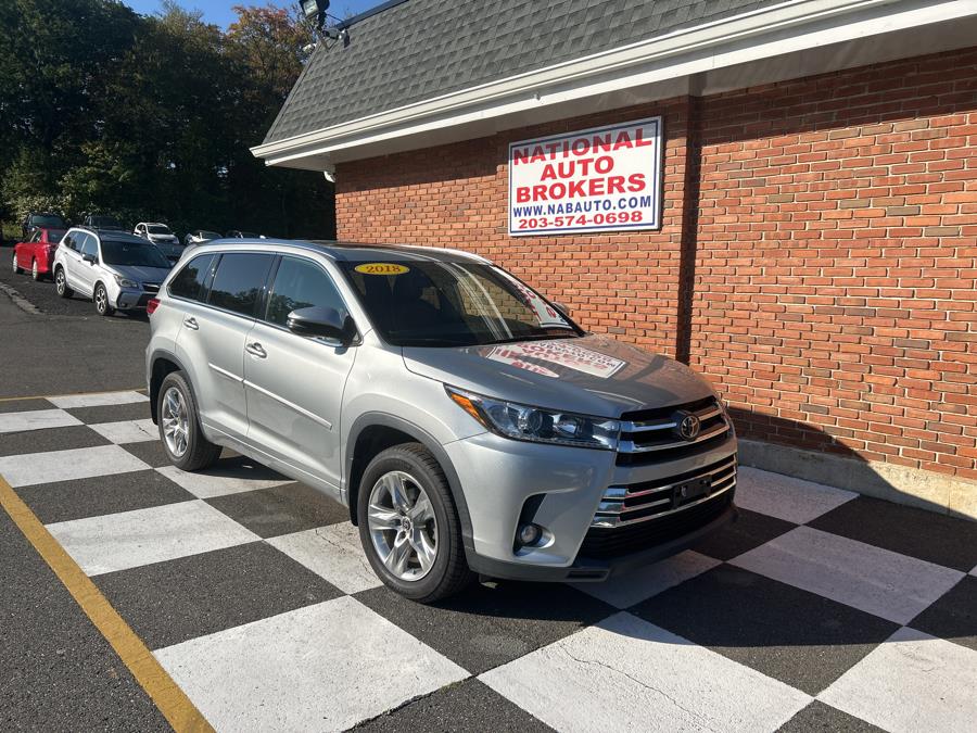 Used 2018 Toyota Highlander in Waterbury, Connecticut | National Auto Brokers, Inc.. Waterbury, Connecticut