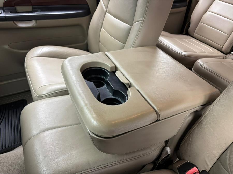 2005 Ford Super Duty F-350 SRW Crew Cab 156" Lariat 4WD, available for sale in Elizabeth, New Jersey | Dream Auto Group. Elizabeth, New Jersey 2005 Ford Super Duty F-350 SRW Crew Cab 156" Lariat 4WD, available for sale in Elizabeth, New Jersey | Dream Auto Group. Elizabeth, New Jersey