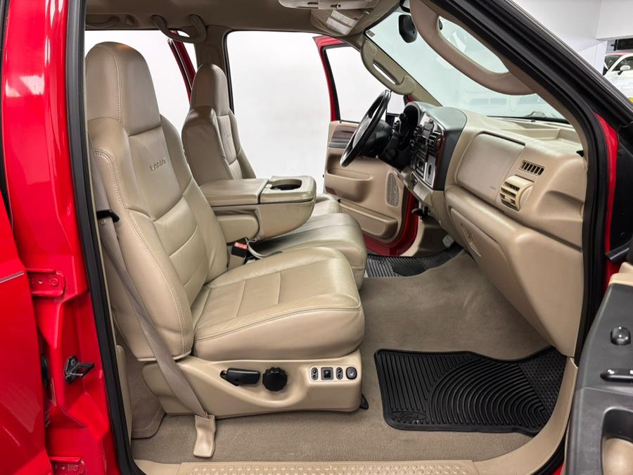 2005 Ford Super Duty F-350 SRW Crew Cab 156" Lariat 4WD, available for sale in Elizabeth, New Jersey | Dream Auto Group. Elizabeth, New Jersey 2005 Ford Super Duty F-350 SRW Crew Cab 156" Lariat 4WD, available for sale in Elizabeth, New Jersey | Dream Auto Group. Elizabeth, New Jersey