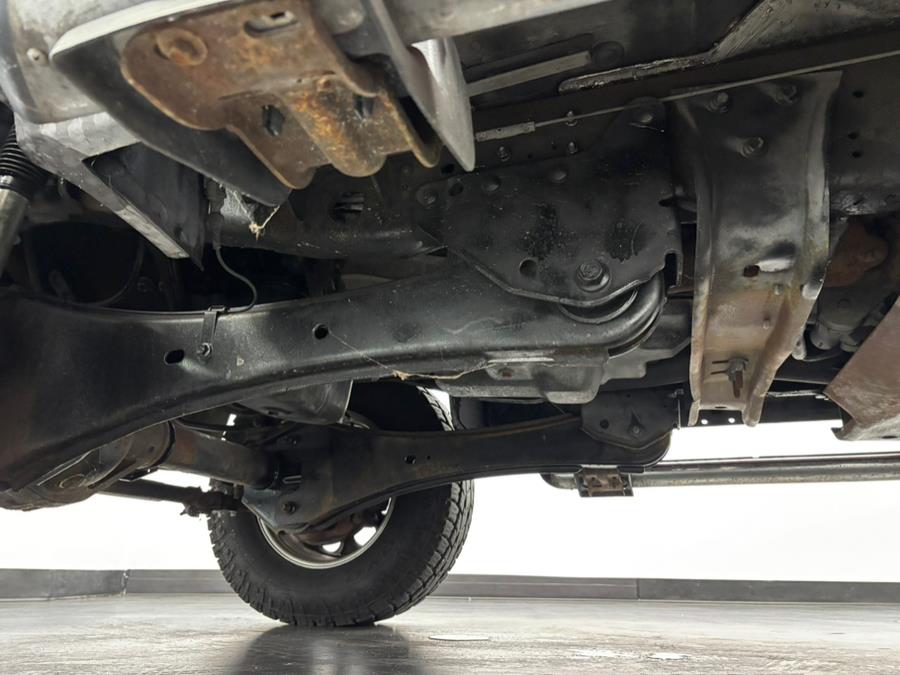 2005 Ford Super Duty F-350 SRW Crew Cab 156" Lariat 4WD, available for sale in Elizabeth, New Jersey | Dream Auto Group. Elizabeth, New Jersey 2005 Ford Super Duty F-350 SRW Crew Cab 156" Lariat 4WD, available for sale in Elizabeth, New Jersey | Dream Auto Group. Elizabeth, New Jersey