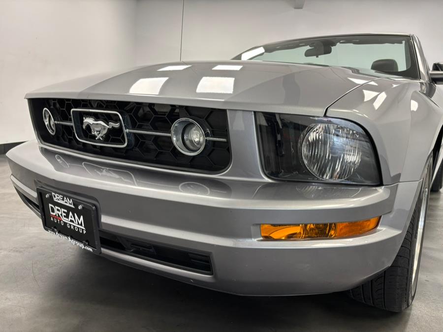 2006 Ford Mustang 2dr Conv Deluxe, available for sale in Elizabeth, New Jersey | Dream Auto Group. Elizabeth, New Jersey 2006 Ford Mustang 2dr Conv Deluxe, available for sale in Elizabeth, New Jersey | Dream Auto Group. Elizabeth, New Jersey