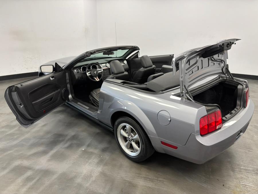 2006 Ford Mustang 2dr Conv Deluxe, available for sale in Elizabeth, New Jersey | Dream Auto Group. Elizabeth, New Jersey 2006 Ford Mustang 2dr Conv Deluxe, available for sale in Elizabeth, New Jersey | Dream Auto Group. Elizabeth, New Jersey