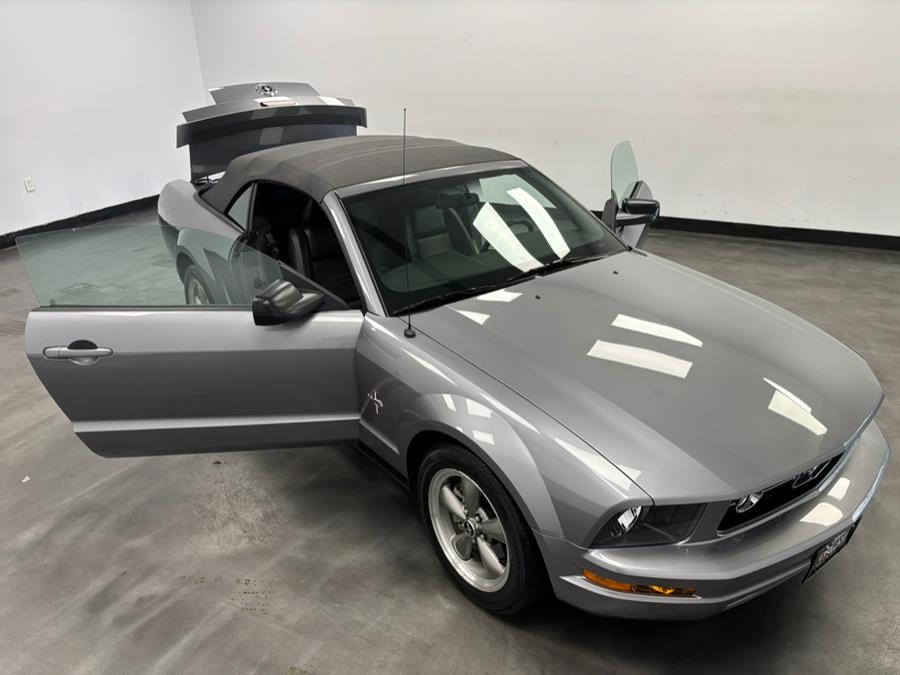 2006 Ford Mustang 2dr Conv Deluxe, available for sale in Elizabeth, New Jersey | Dream Auto Group. Elizabeth, New Jersey 2006 Ford Mustang 2dr Conv Deluxe, available for sale in Elizabeth, New Jersey | Dream Auto Group. Elizabeth, New Jersey