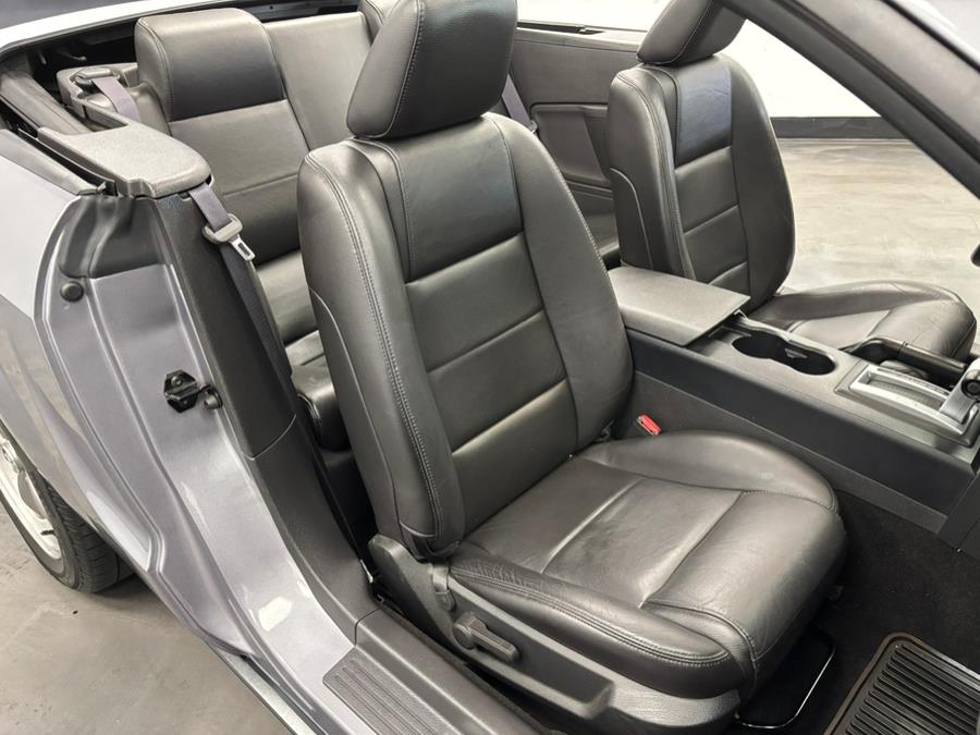 2006 Ford Mustang 2dr Conv Deluxe, available for sale in Elizabeth, New Jersey | Dream Auto Group. Elizabeth, New Jersey 2006 Ford Mustang 2dr Conv Deluxe, available for sale in Elizabeth, New Jersey | Dream Auto Group. Elizabeth, New Jersey