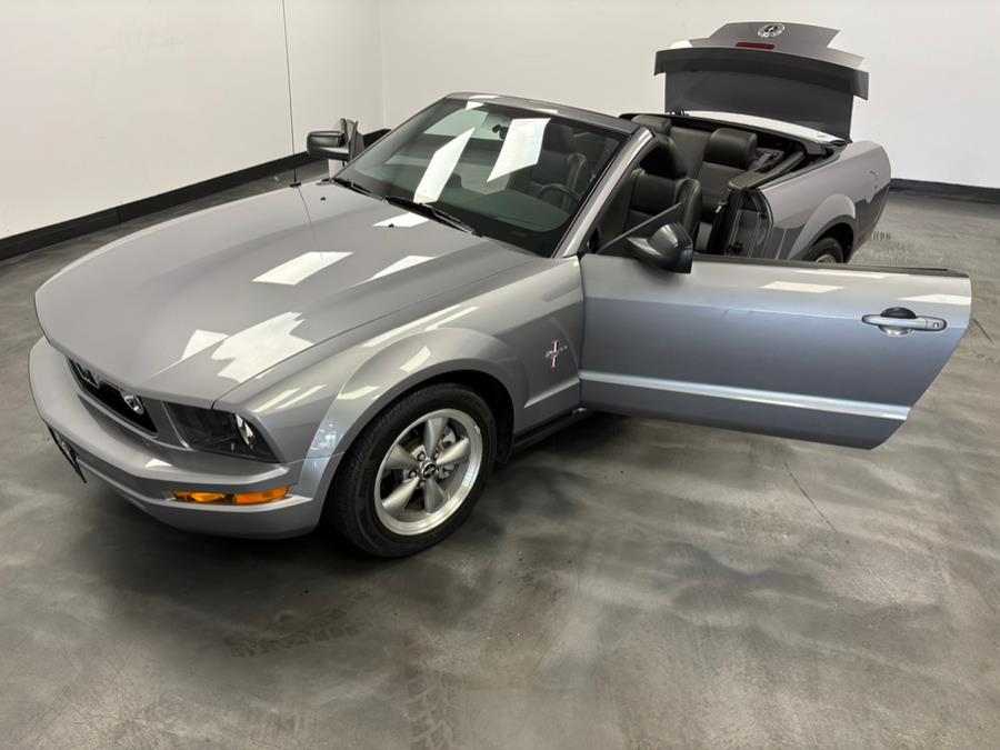 2006 Ford Mustang 2dr Conv Deluxe, available for sale in Elizabeth, New Jersey | Dream Auto Group. Elizabeth, New Jersey 2006 Ford Mustang 2dr Conv Deluxe, available for sale in Elizabeth, New Jersey | Dream Auto Group. Elizabeth, New Jersey