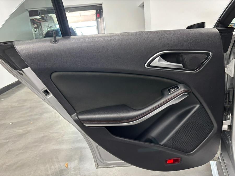 2015 Mercedes-Benz CLA-Class 4dr Sdn CLA 250 FWD, available for sale in Elizabeth, New Jersey | Dream Auto Group. Elizabeth, New Jersey 2015 Mercedes-Benz CLA-Class 4dr Sdn CLA 250 FWD, available for sale in Elizabeth, New Jersey | Dream Auto Group. Elizabeth, New Jersey