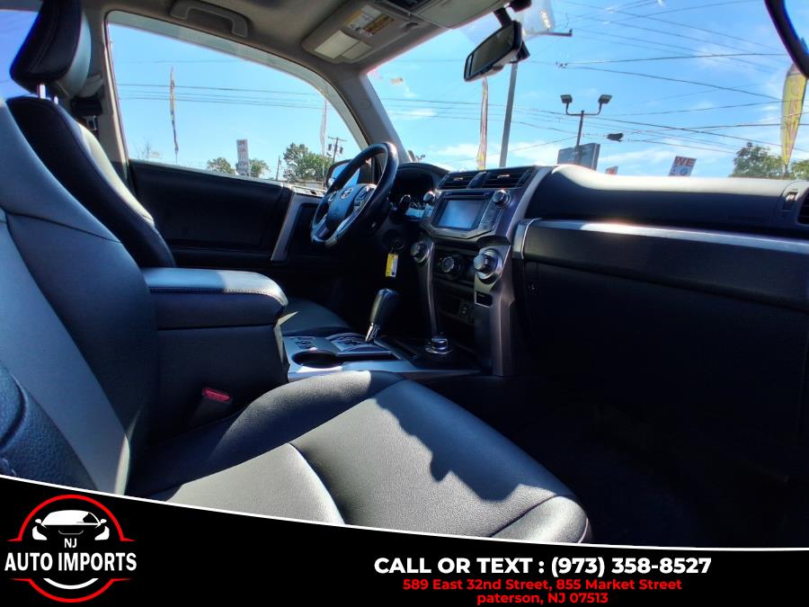 2014 Toyota 4Runner 4WD 4dr V6 SR5, available for sale in Paterson, New Jersey | NJ Auto Imports. Paterson, New Jersey 2014 Toyota 4Runner 4WD 4dr V6 SR5, available for sale in Paterson, New Jersey | NJ Auto Imports. Paterson, New Jersey