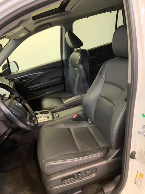 2022 Honda Pilot Special Edition AWD, available for sale in Lodi, New Jersey | European Auto Expo. Lodi, New Jersey 2022 Honda Pilot Special Edition AWD, available for sale in Lodi, New Jersey | European Auto Expo. Lodi, New Jersey