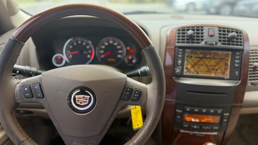2006 Cadillac SRX 4dr V6 SUV, available for sale in Orlando, Florida | Mickeys Driver Mart. Orlando, Florida 2006 Cadillac SRX 4dr V6 SUV, available for sale in Orlando, Florida | Mickeys Driver Mart. Orlando, Florida