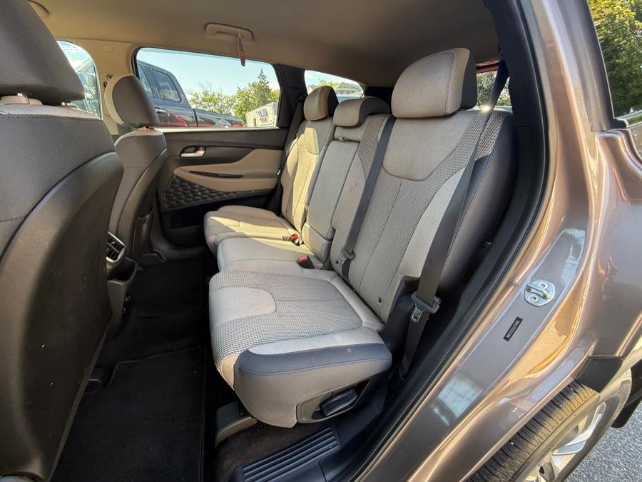 2020 Hyundai Santa Fe SE 2.4L Auto AWD, available for sale in Huntington Station, New York | Huntington Auto Mall. Huntington Station, New York 2020 Hyundai Santa Fe SE 2.4L Auto AWD, available for sale in Huntington Station, New York | Huntington Auto Mall. Huntington Station, New York
