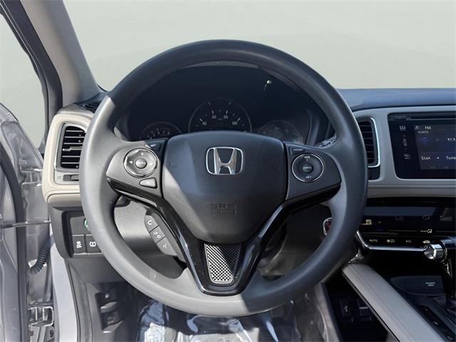 2017 Honda Hr-v EX, available for sale in Stratford, Connecticut | Wiz Leasing Inc. Stratford, Connecticut 2017 Honda Hr-v EX, available for sale in Stratford, Connecticut | Wiz Leasing Inc. Stratford, Connecticut