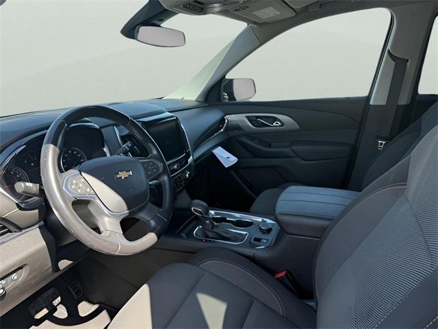 2021 Chevrolet Traverse LT, available for sale in Stratford, Connecticut | Wiz Leasing Inc. Stratford, Connecticut 2021 Chevrolet Traverse LT, available for sale in Stratford, Connecticut | Wiz Leasing Inc. Stratford, Connecticut