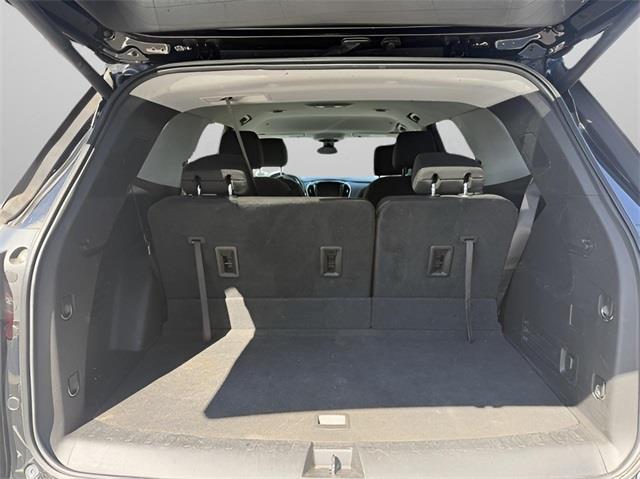 2021 Chevrolet Traverse LT, available for sale in Stratford, Connecticut | Wiz Leasing Inc. Stratford, Connecticut 2021 Chevrolet Traverse LT, available for sale in Stratford, Connecticut | Wiz Leasing Inc. Stratford, Connecticut