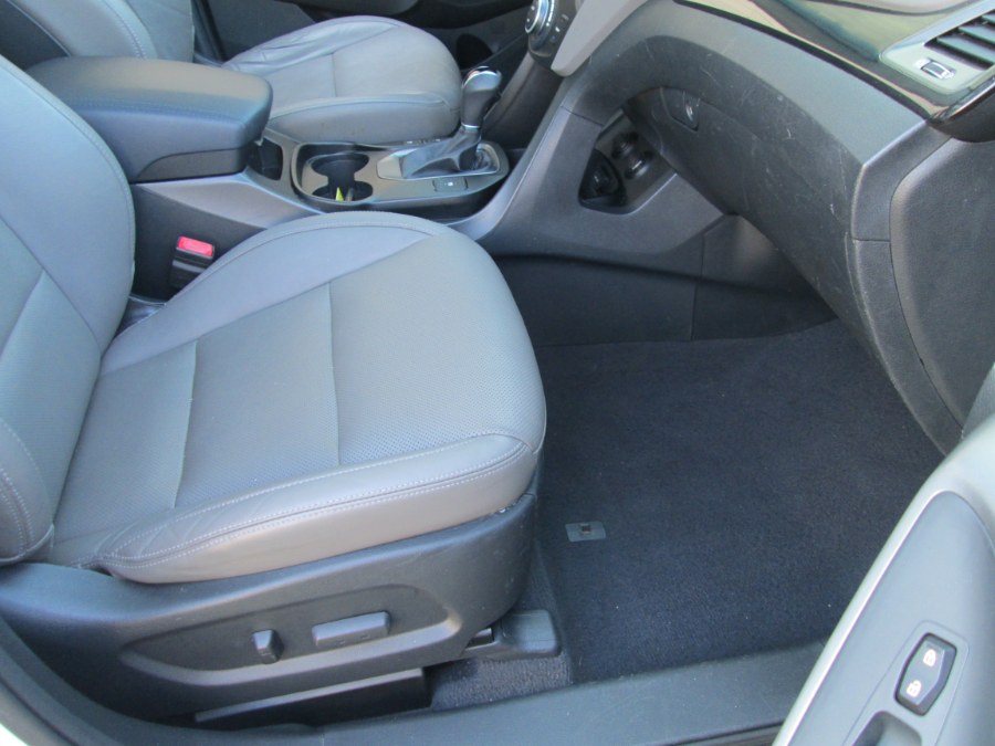 2016 Hyundai Santa Fe AWD 4dr Limited, available for sale in Levittown, Pennsylvania | Levittown Auto. Levittown, Pennsylvania 2016 Hyundai Santa Fe AWD 4dr Limited, available for sale in Levittown, Pennsylvania | Levittown Auto. Levittown, Pennsylvania