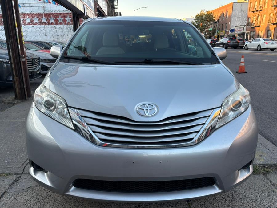 2015 Toyota Sienna 5dr 8-Pass Van LE FWD (Natl), available for sale in Brooklyn, New York | Carsbuck Inc.. Brooklyn, New York 2015 Toyota Sienna 5dr 8-Pass Van LE FWD (Natl), available for sale in Brooklyn, New York | Carsbuck Inc.. Brooklyn, New York