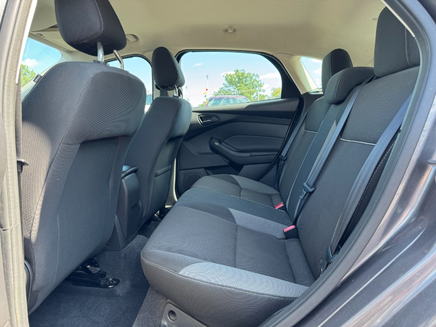 2012 Ford Focus 5dr HB SE, available for sale in Ortonville, Michigan | Marsh Auto Sales LLC. Ortonville, Michigan 2012 Ford Focus 5dr HB SE, available for sale in Ortonville, Michigan | Marsh Auto Sales LLC. Ortonville, Michigan