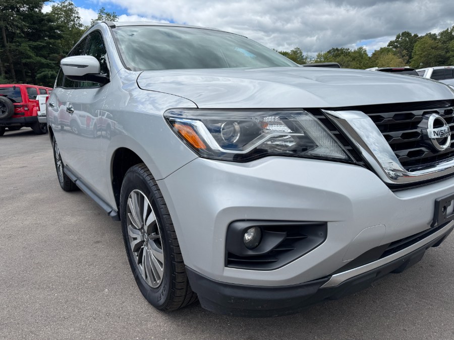 2017 Nissan Pathfinder 4x4 SL, available for sale in Ortonville, Michigan | Marsh Auto Sales LLC. Ortonville, Michigan 2017 Nissan Pathfinder 4x4 SL, available for sale in Ortonville, Michigan | Marsh Auto Sales LLC. Ortonville, Michigan