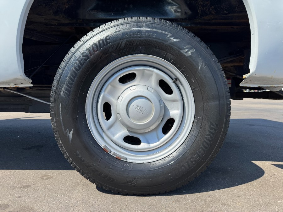 2014 Ford Super Duty F-250 SRW 4WD SuperCab 158" XL, available for sale in Ortonville, Michigan | Marsh Auto Sales LLC. Ortonville, Michigan 2014 Ford Super Duty F-250 SRW 4WD SuperCab 158" XL, available for sale in Ortonville, Michigan | Marsh Auto Sales LLC. Ortonville, Michigan