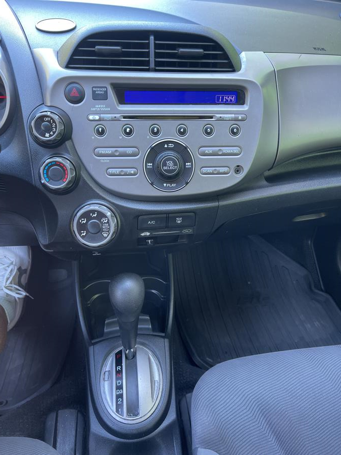 2009 Honda Fit 5dr HB Auto, available for sale in Ashland, Massachusetts | New Beginning Auto Service Inc. Ashland, Massachusetts 2009 Honda Fit 5dr HB Auto, available for sale in Ashland, Massachusetts | New Beginning Auto Service Inc. Ashland, Massachusetts