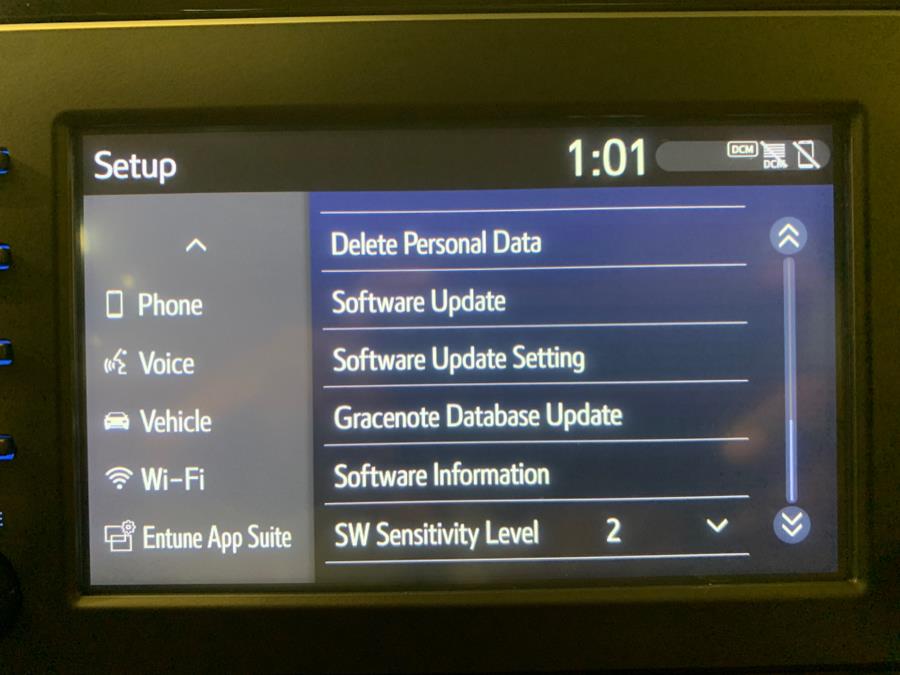 2019 Toyota RAV4 XLE photo 28