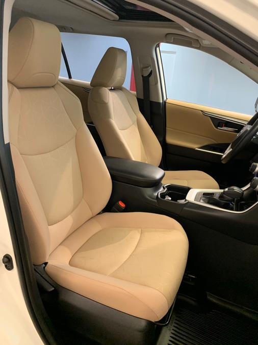2019 Toyota RAV4 XLE photo 48