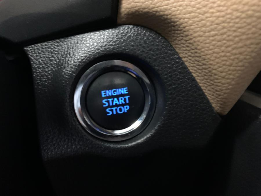 2019 Toyota RAV4 XLE photo 22