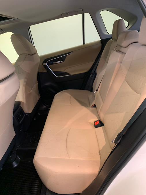 2019 Toyota RAV4 XLE photo 38