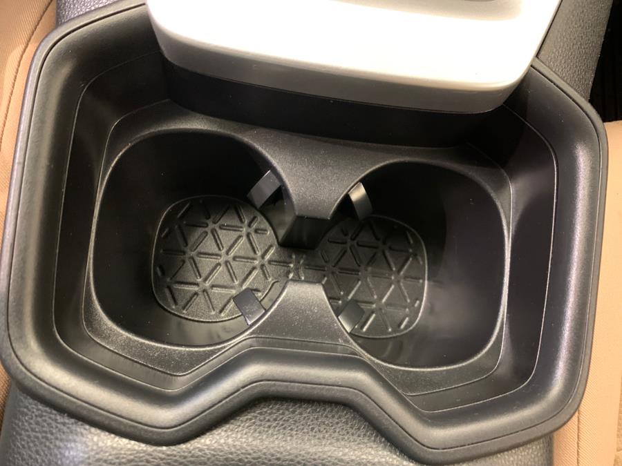 2019 Toyota RAV4 XLE photo 35