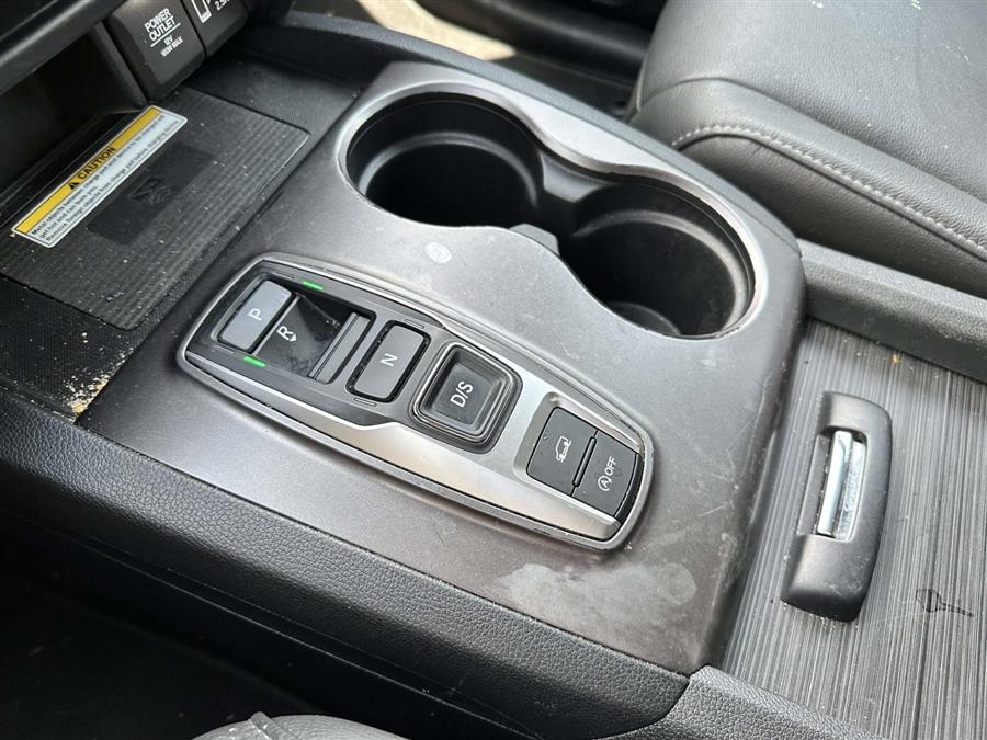 2022 Honda Pilot Special Edition, available for sale in Patchogue, New York | Baron Supercenter. Patchogue, New York 2022 Honda Pilot Special Edition, available for sale in Patchogue, New York | Baron Supercenter. Patchogue, New York