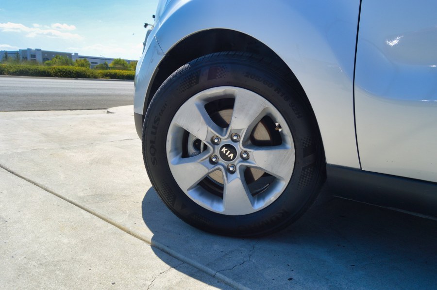2018 Kia Soul Base Auto, available for sale in Moreno Valley, California | Fusion Motors Inc. Moreno Valley, California 2018 Kia Soul Base Auto, available for sale in Moreno Valley, California | Fusion Motors Inc. Moreno Valley, California