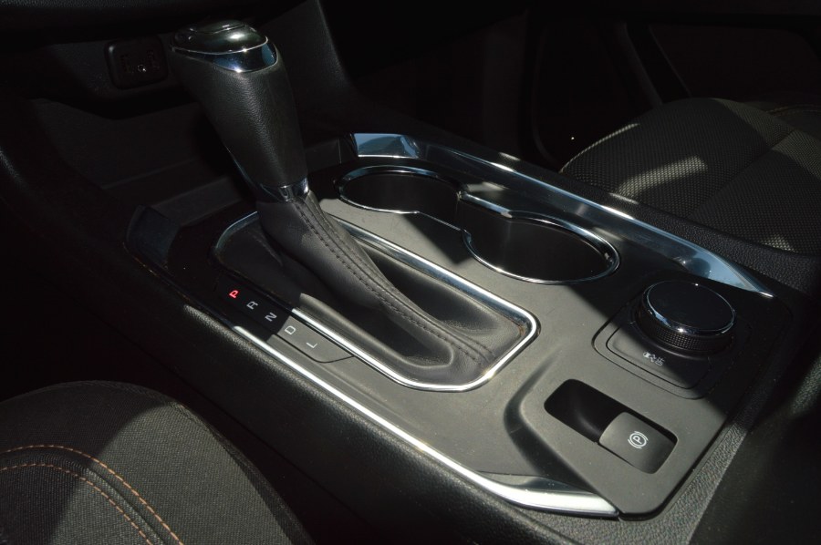 2019 Chevrolet Traverse FWD 4dr LS w/1LS, available for sale in Moreno Valley, California | Fusion Motors Inc. Moreno Valley, California 2019 Chevrolet Traverse FWD 4dr LS w/1LS, available for sale in Moreno Valley, California | Fusion Motors Inc. Moreno Valley, California