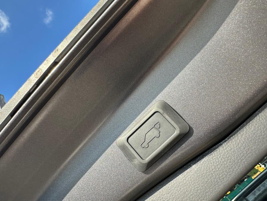 2023 Toyota RAV4 XLE AWD (Natl), available for sale in Brooklyn, New York | Brooklyn Auto Mall LLC. Brooklyn, New York 2023 Toyota RAV4 XLE AWD (Natl), available for sale in Brooklyn, New York | Brooklyn Auto Mall LLC. Brooklyn, New York